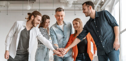 businesspeople-meeting-office-hand-shake